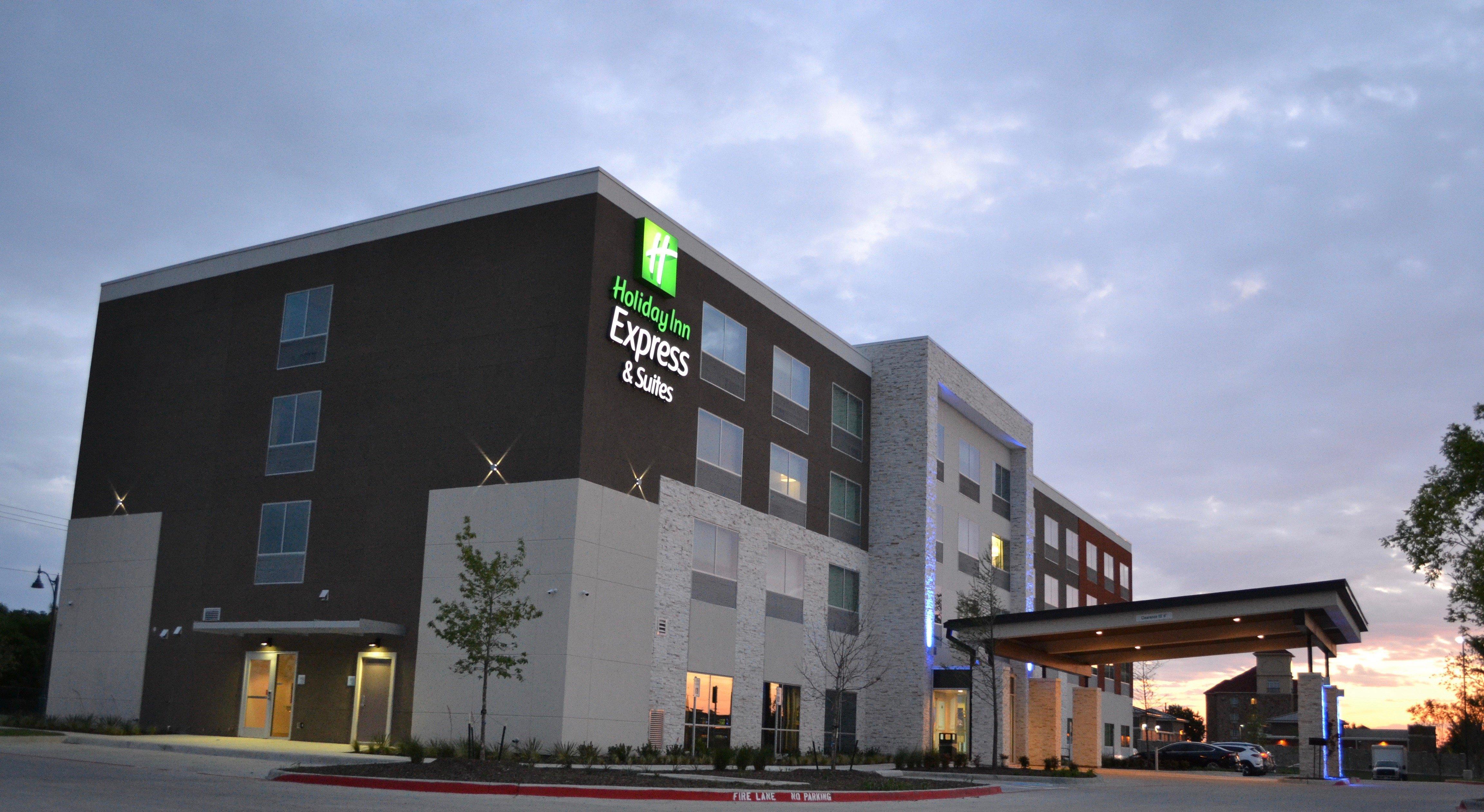 Holiday Inn Express & Suites Mckinney - Frisco East By Ihg Extérieur photo