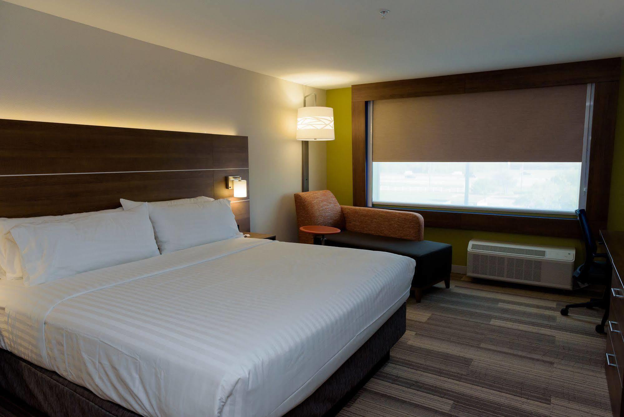 Holiday Inn Express & Suites Mckinney - Frisco East By Ihg Extérieur photo