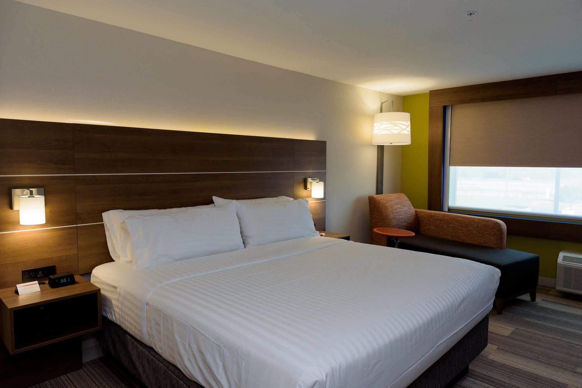 Holiday Inn Express & Suites Mckinney - Frisco East By Ihg Extérieur photo